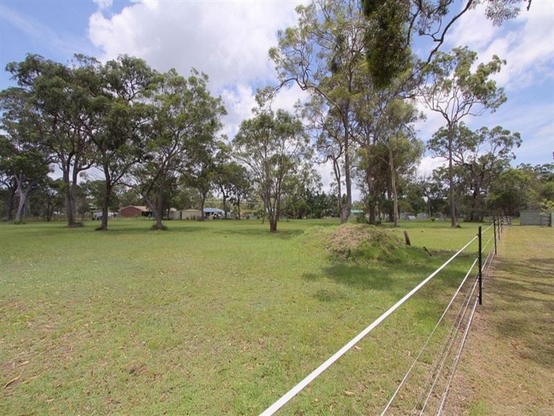 6 Leilani Court, Branyan QLD 4670