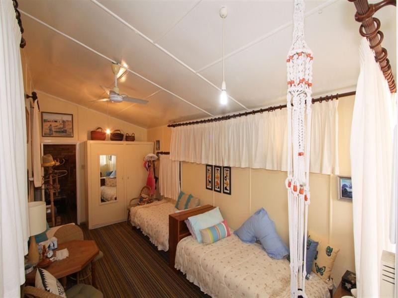 1 One Mile Road, Bundaberg North QLD 4670