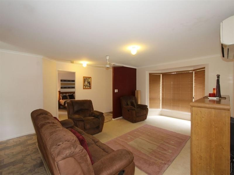 2 Albatross Court, Moore Park Beach QLD 4670