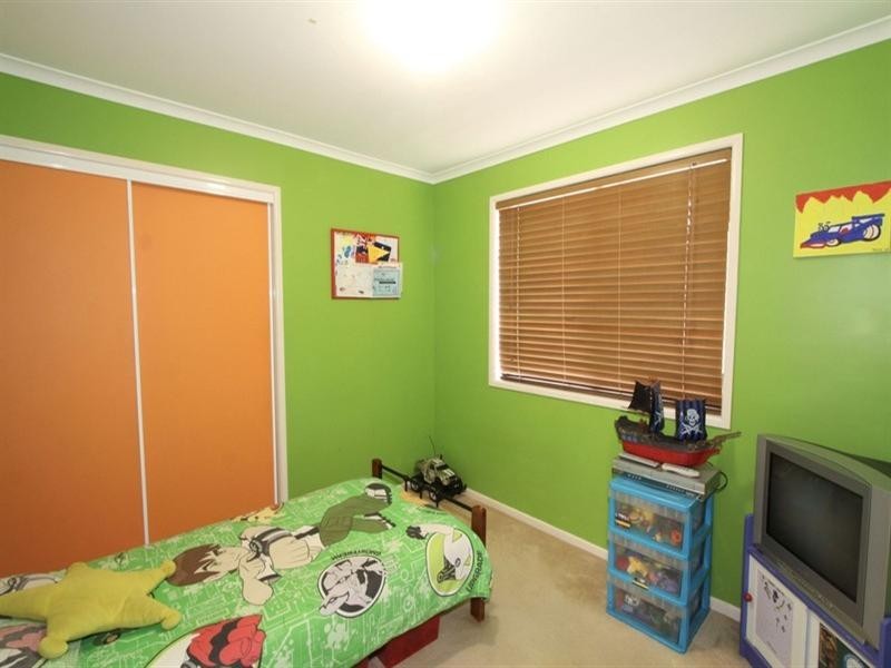 2 Albatross Court, Moore Park Beach QLD 4670