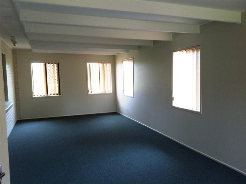 18 Langbeckers Road, Thabeban QLD 4670