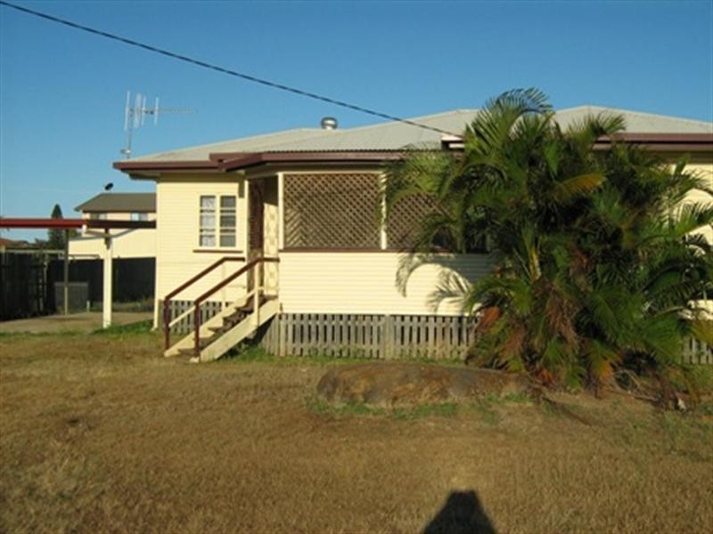 46 Burnett Heads Road, Burnett Heads QLD 4670