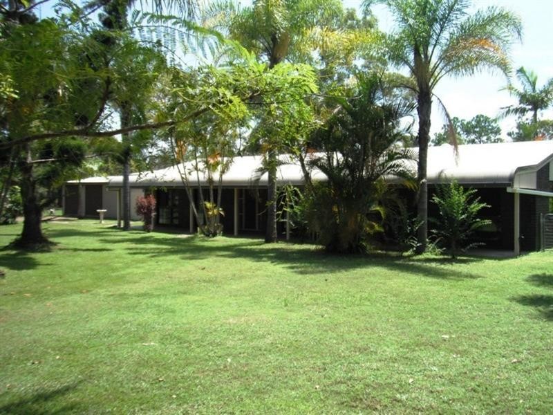 3 Kiwi Court, Branyan QLD 4670