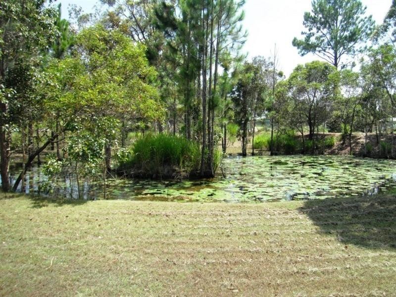 3 Kiwi Court, Branyan QLD 4670