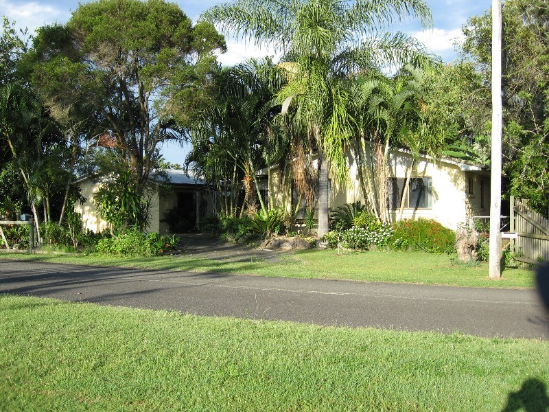 Moore Park Beach QLD 4670