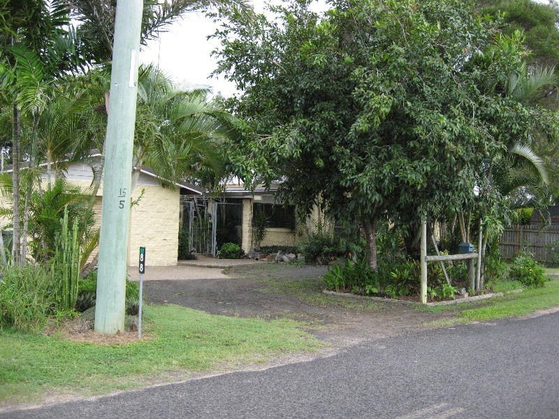 Moore Park Beach QLD 4670