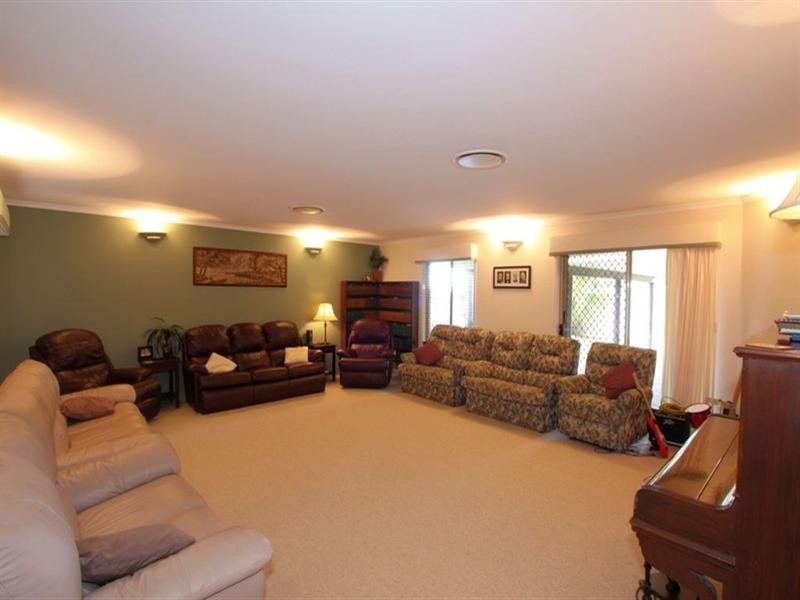 6 Magee Court, Kepnock QLD 4670