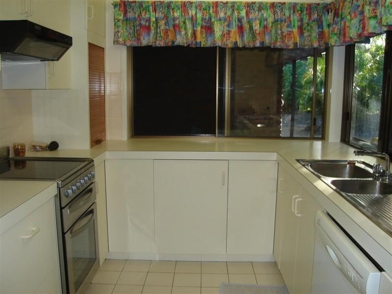 7 Billabong Drive, Gooburrum QLD 4670