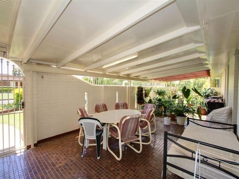 23 Strathdee Avenue, Bundaberg South QLD 4670