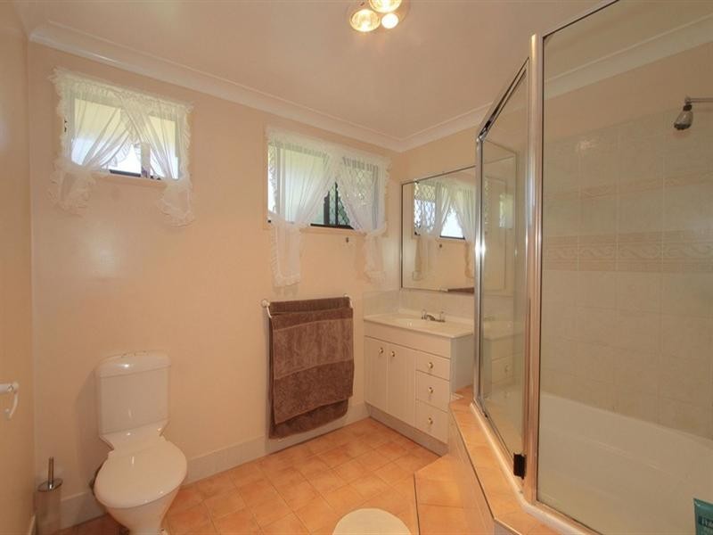 23 Strathdee Avenue, Bundaberg South QLD 4670