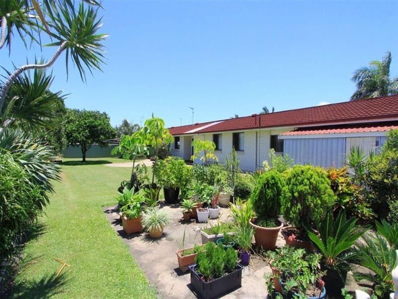 23 Strathdee Avenue, Bundaberg South QLD 4670
