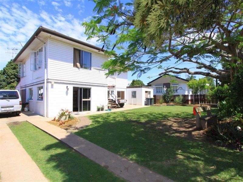 10 Eriksen Street, Svensson Heights QLD 4670