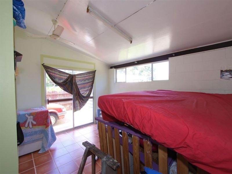 10 Eriksen Street, Svensson Heights QLD 4670