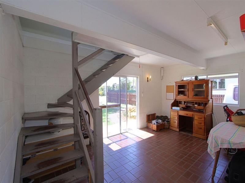 10 Eriksen Street, Svensson Heights QLD 4670