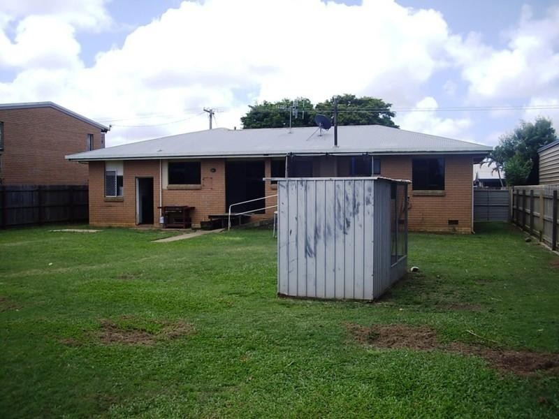 96 Avenell Street, Avenell Heights QLD 4670