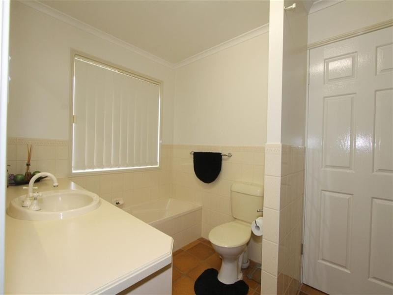 4 Cypress Street, Avoca QLD 4670