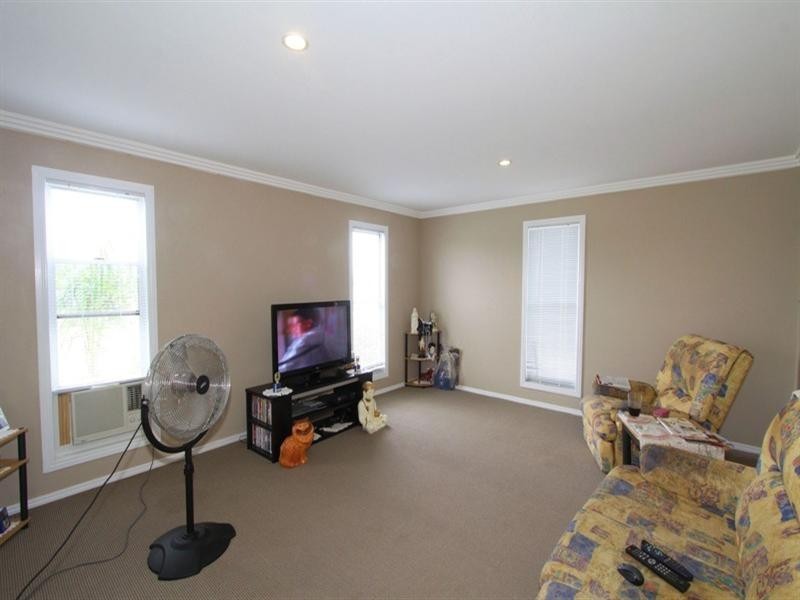 14 Rokeby Court, Branyan QLD 4670