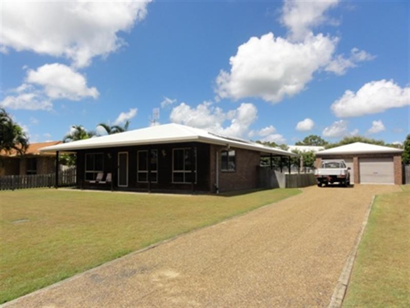 21 Acacia Street, Moore Park Beach QLD 4670