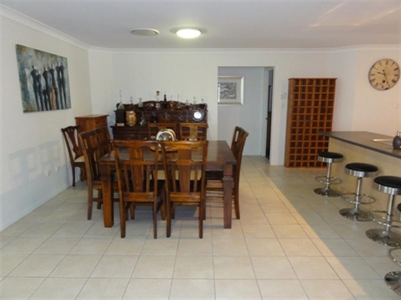 16 Clearview Avenue, Thabeban QLD 4670