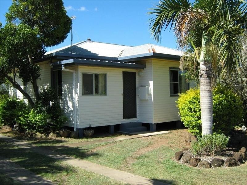 71 Dunn Road, Avenell Heights QLD 4670