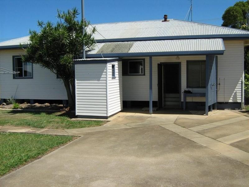 71 Dunn Road, Avenell Heights QLD 4670