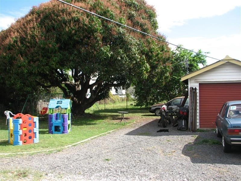 11 Boundary Street, Bundaberg South QLD 4670