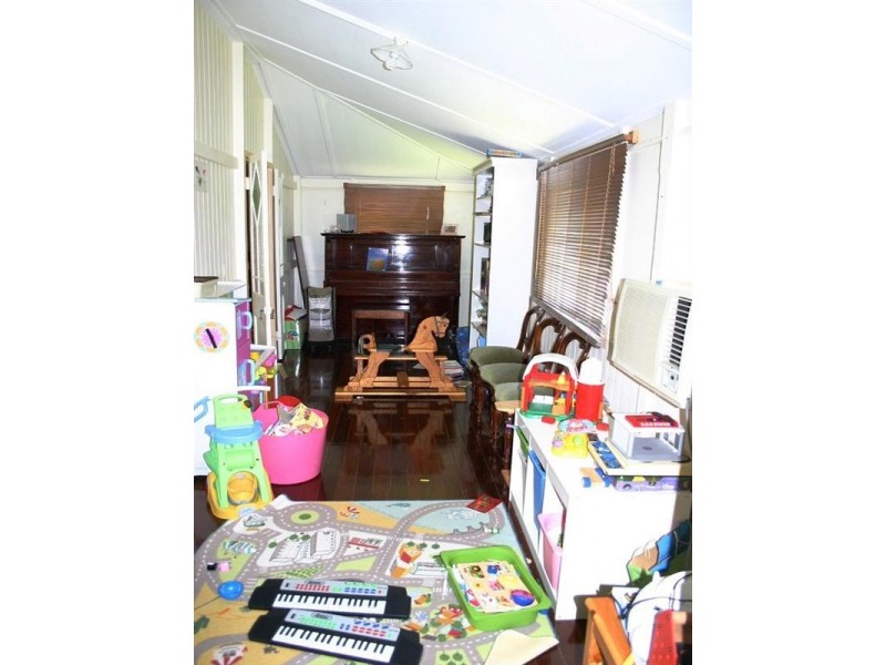 38 Glenmorris Street, Norville QLD 4670