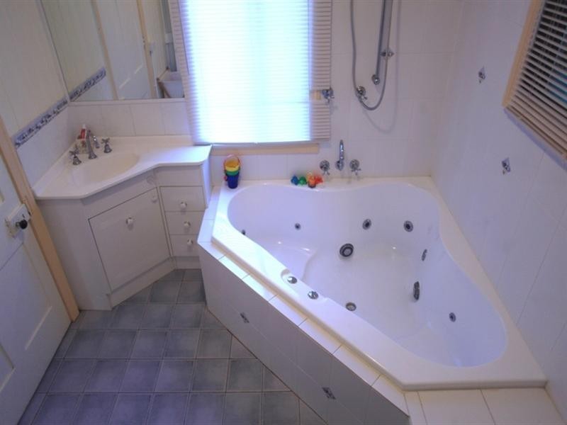 38 Glenmorris Street, Norville QLD 4670