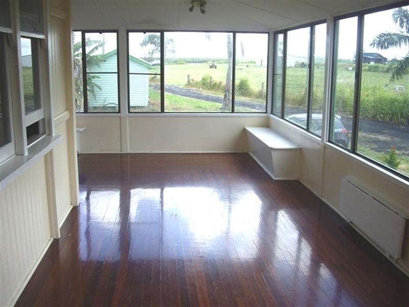28 River Road, Fairymead QLD 4670