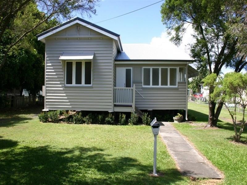22 Beatrice Street, Walkervale QLD 4670