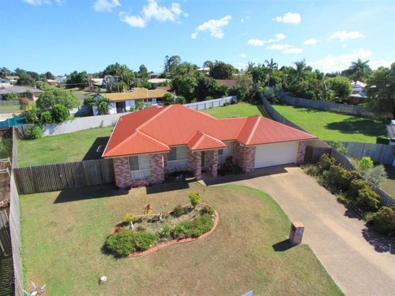1 Pinnacle Court, Avoca QLD 4670