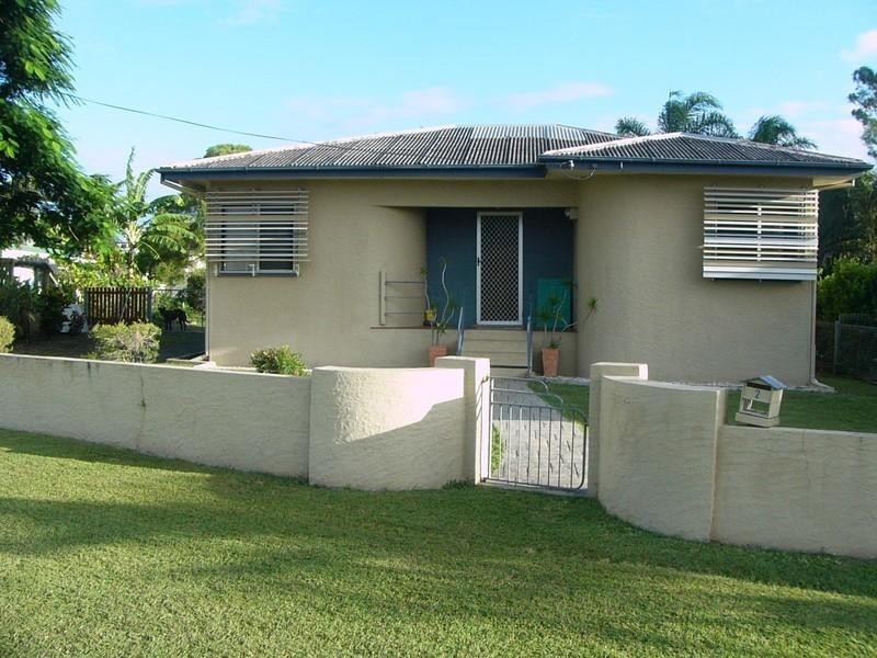 2 Nott Street, Walkervale QLD 4670