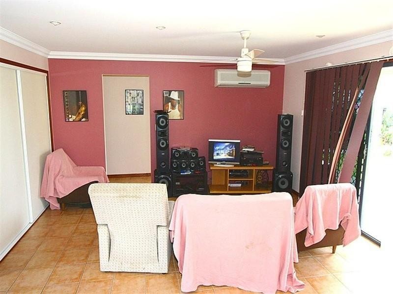 1/2 Treena Place, Innes Park QLD 4670