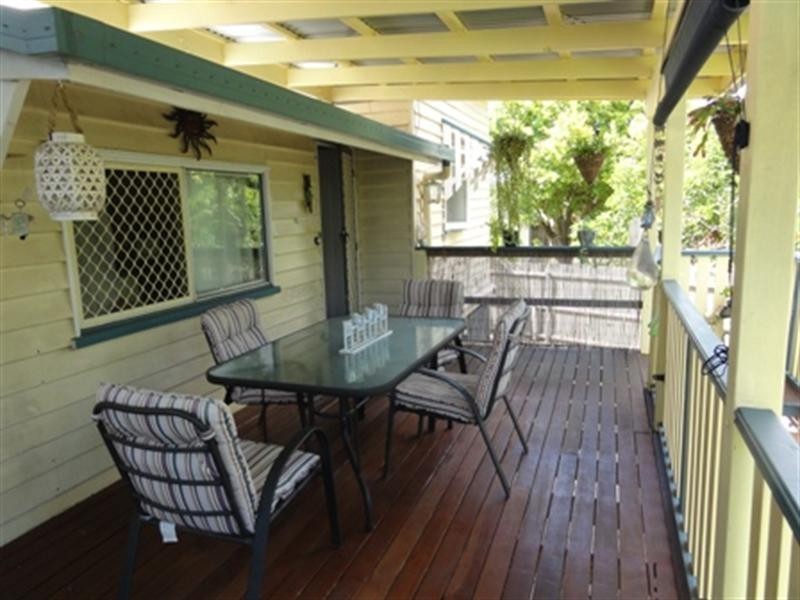 39 Maryborough Street, Bundaberg Central QLD 4670