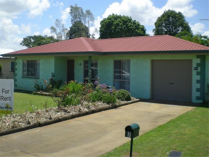 7 Chenery Court, Avenell Heights QLD 4670