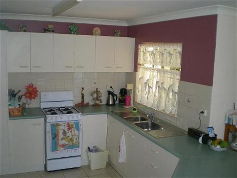 7 Chenery Court, Avenell Heights QLD 4670