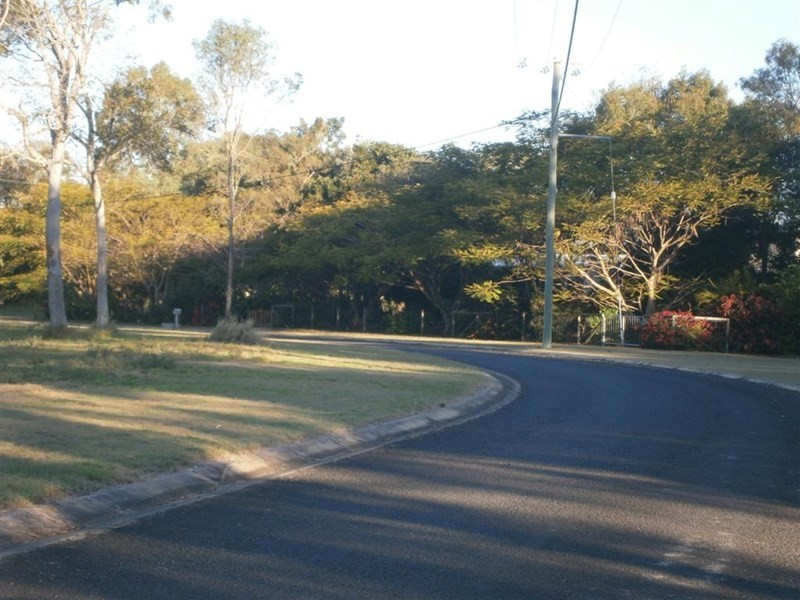 44 Kingfisher Crescent, Moore Park Beach QLD 4670