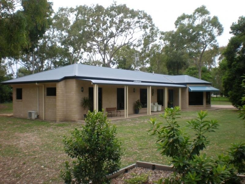 12 Kentia Avenue, Moore Park Beach QLD 4670