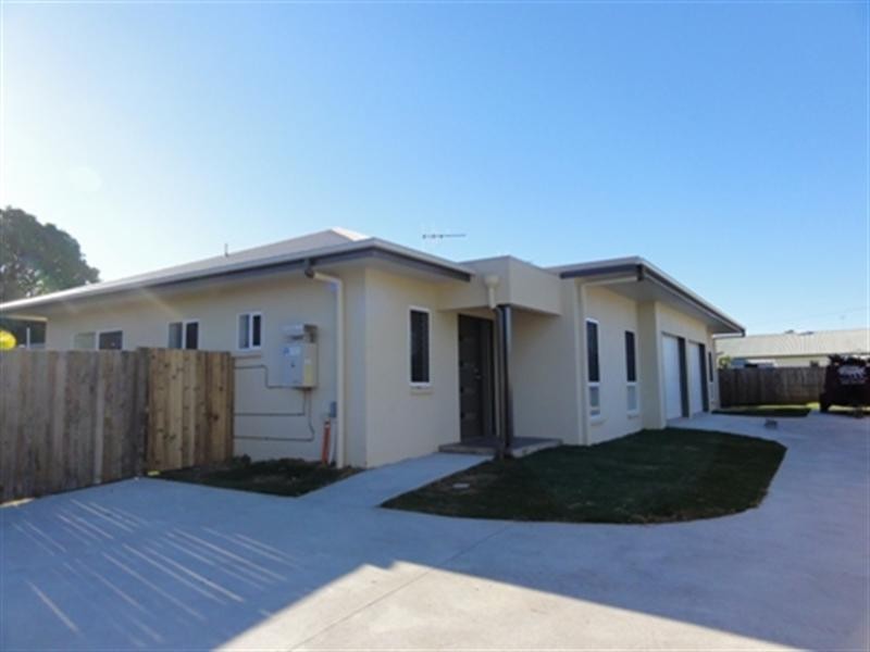 2/16 DeGunst Street, Kepnock QLD 4670