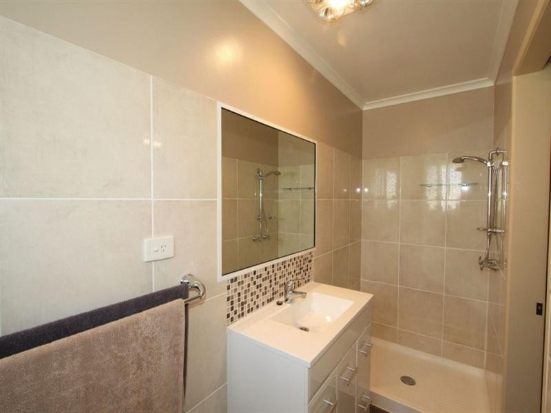 62 Clive Crescent, Kepnock QLD 4670
