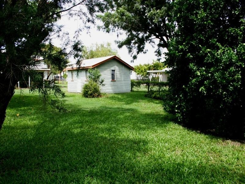 55 Alice Street, Walkervale QLD 4670