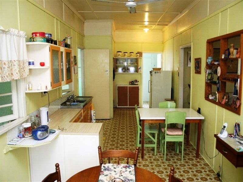55 Alice Street, Walkervale QLD 4670