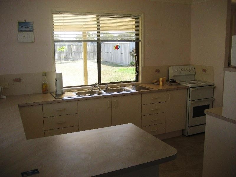 53 Bluewater Drive, Elliott Heads QLD 4670