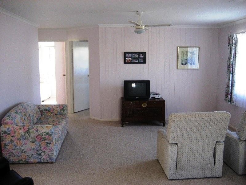 53 Bluewater Drive, Elliott Heads QLD 4670