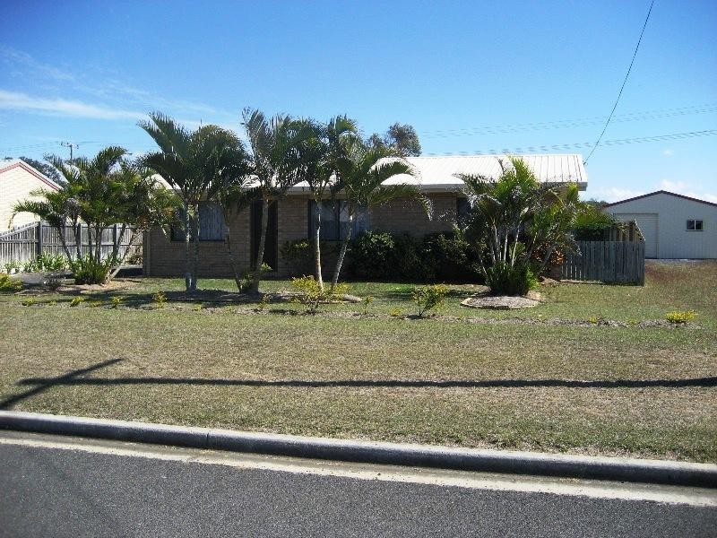 53 Bluewater Drive, Elliott Heads QLD 4670