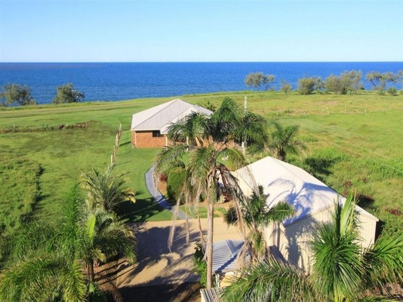 174 Shelley Street, Burnett Heads QLD 4670