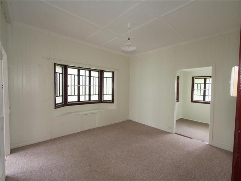 6 Victory Street, Svensson Heights QLD 4670