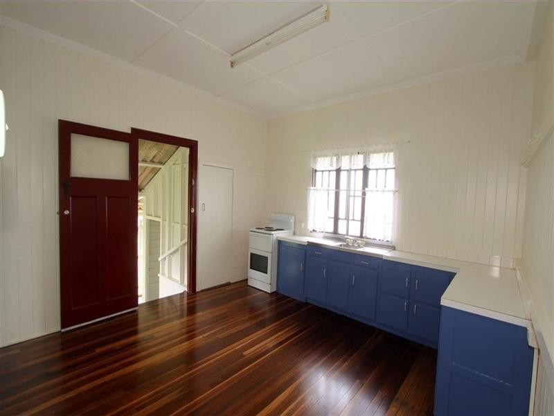 6 Victory Street, Svensson Heights QLD 4670