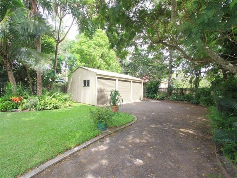 34 Moore Park Road, Moore Park Beach QLD 4670
