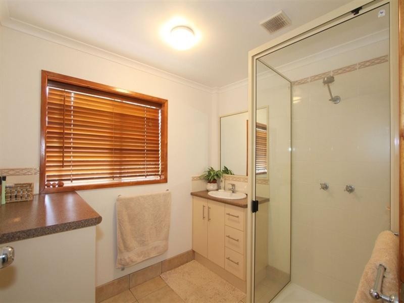 34 Moore Park Road, Moore Park Beach QLD 4670